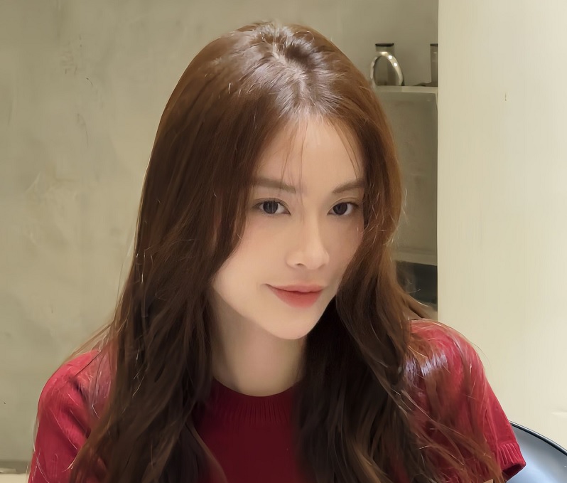 Màu tóc nâu hổ phách sáng da