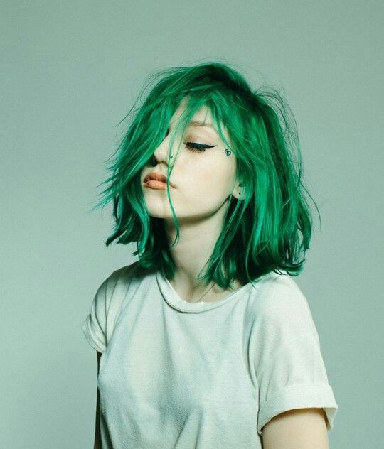 Nhuộm tóc màu xanh rêu nam Tất tần tật những điều cần biết  Học Viện Tóc  Seoul