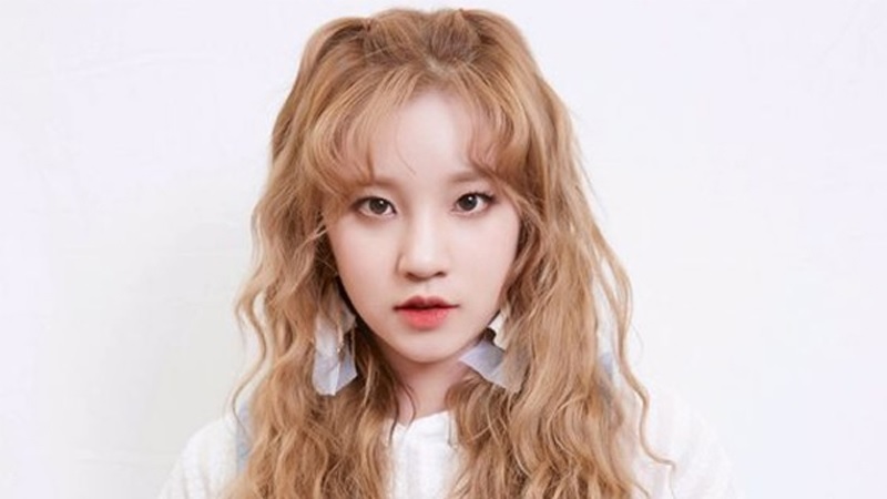 Tóc nâu vàng hạt dẻ