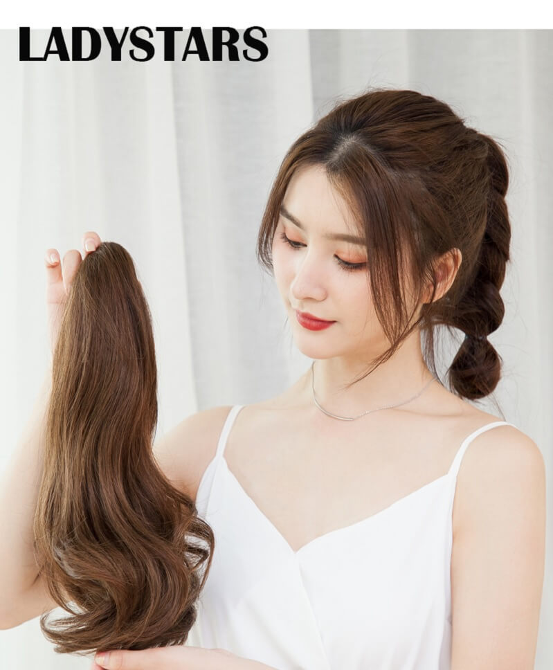 Tóc đuôi ngựa kẹp hoặc quấn