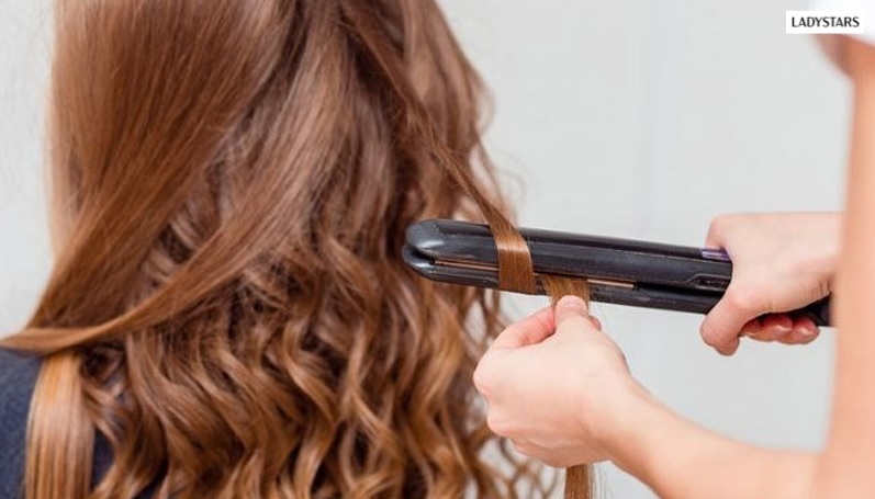 Tóc giả xoăn giữ nếp được bao lâu?