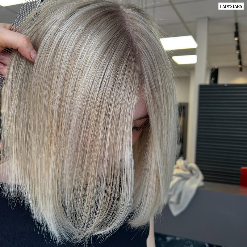 Kiểu tóc nhuộm Highlight hoặc Balayage