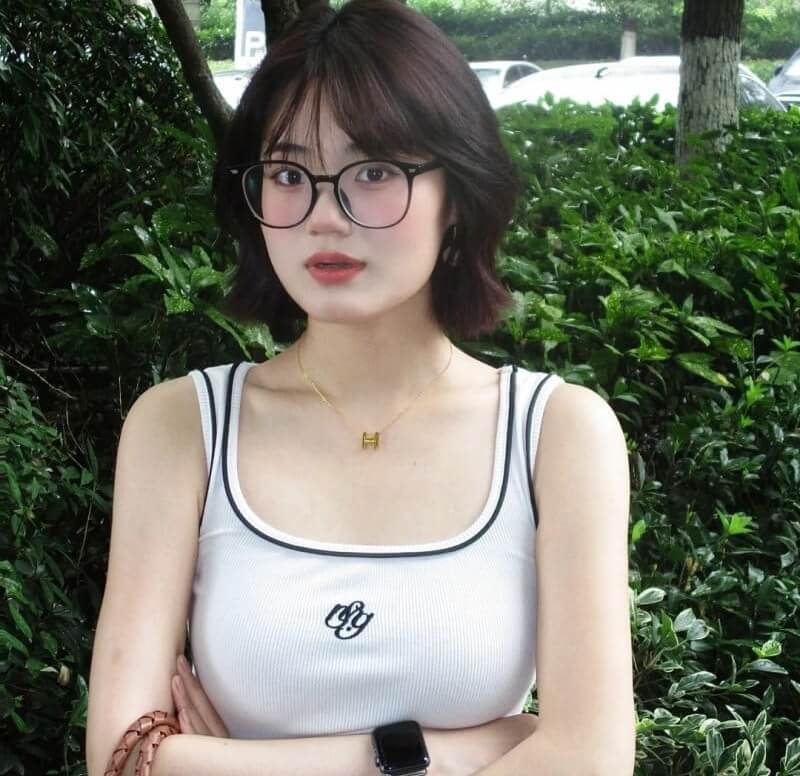 Tóc pixie cho mặt vuông