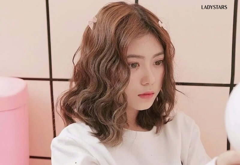 Tóc lob uốn xoăn lọn nhỏ