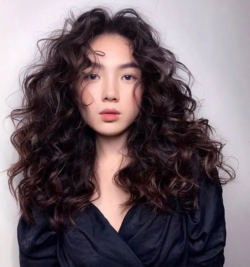 Kiểu tóc uốn xù mì