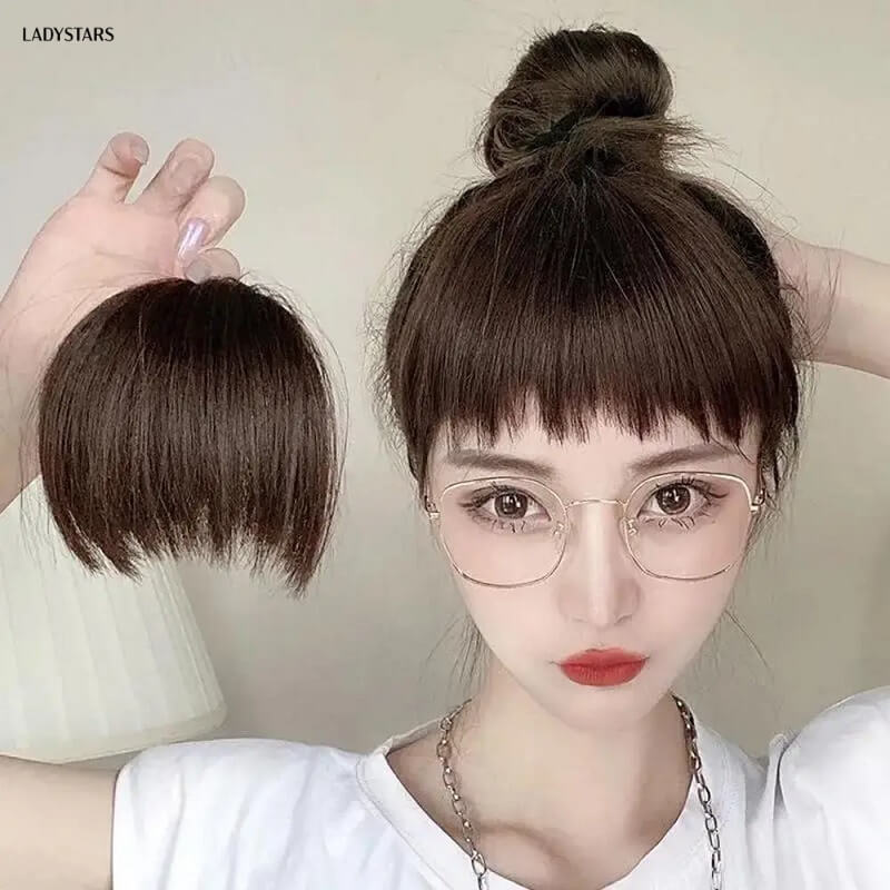 Tóc mái ngang cắt so le