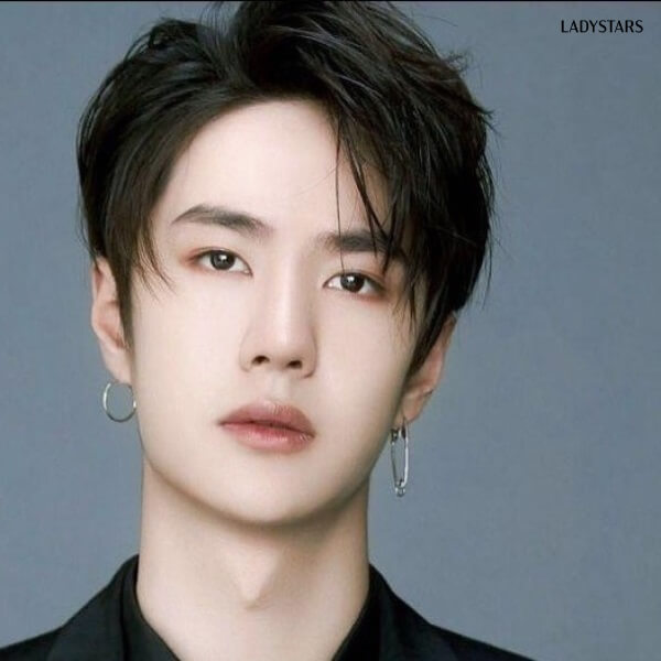 Tóc 8/2 cổ điển