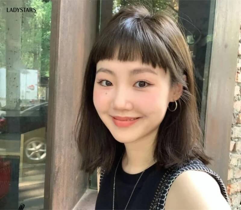 Tóc đẹp ngang vai cùng mái bằng